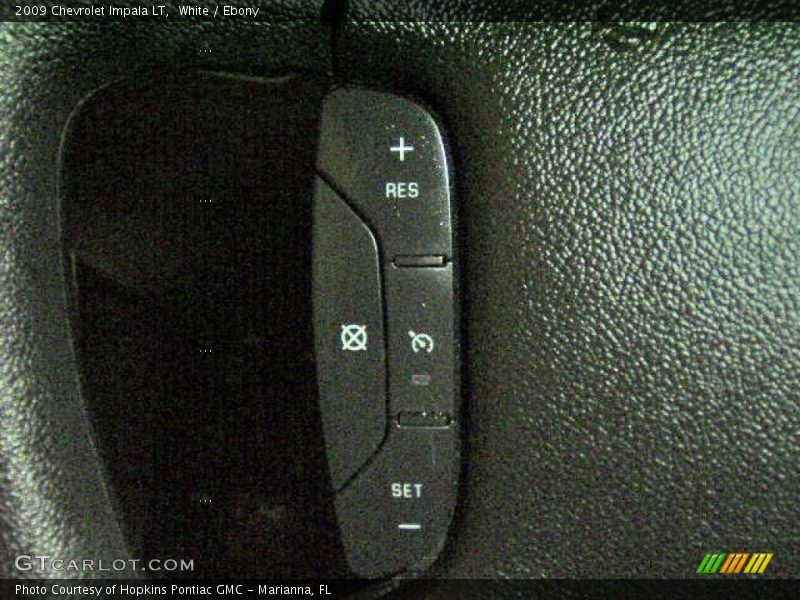 White / Ebony 2009 Chevrolet Impala LT
