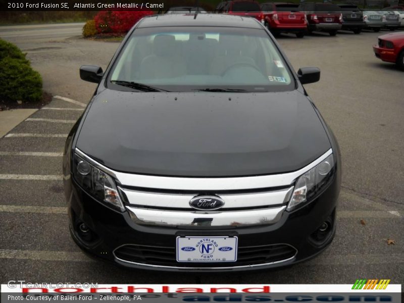 Atlantis Green Metallic / Camel 2010 Ford Fusion SE