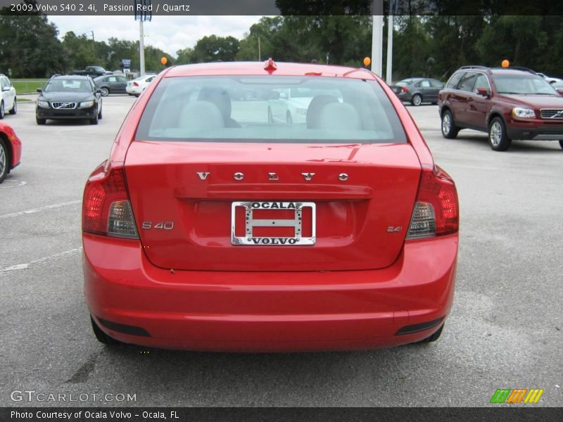 Passion Red / Quartz 2009 Volvo S40 2.4i