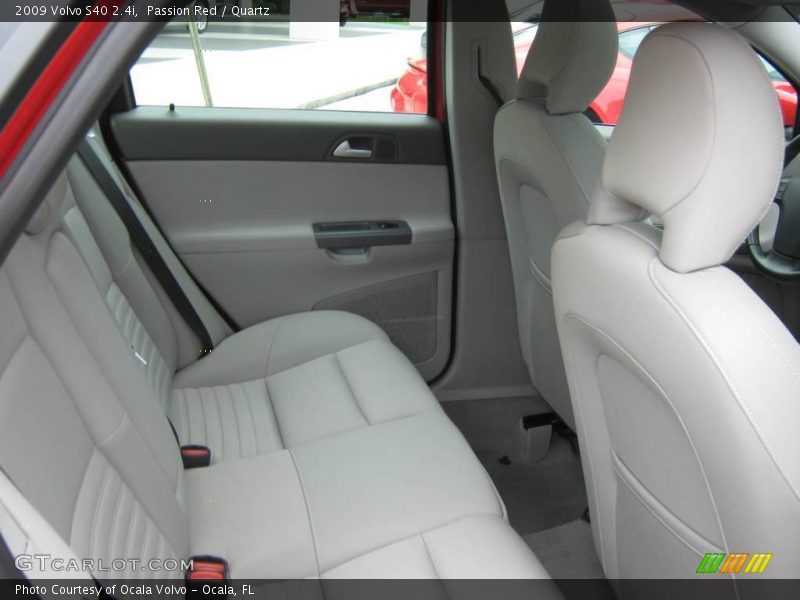 Passion Red / Quartz 2009 Volvo S40 2.4i