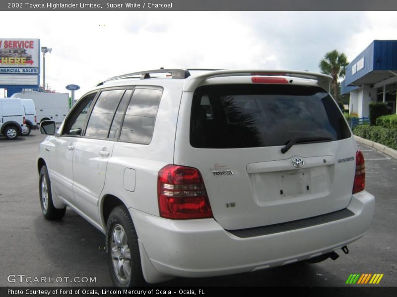 Super White / Charcoal 2002 Toyota Highlander Limited