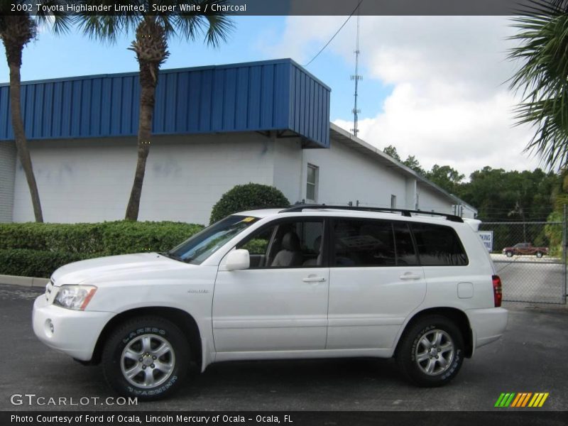Super White / Charcoal 2002 Toyota Highlander Limited