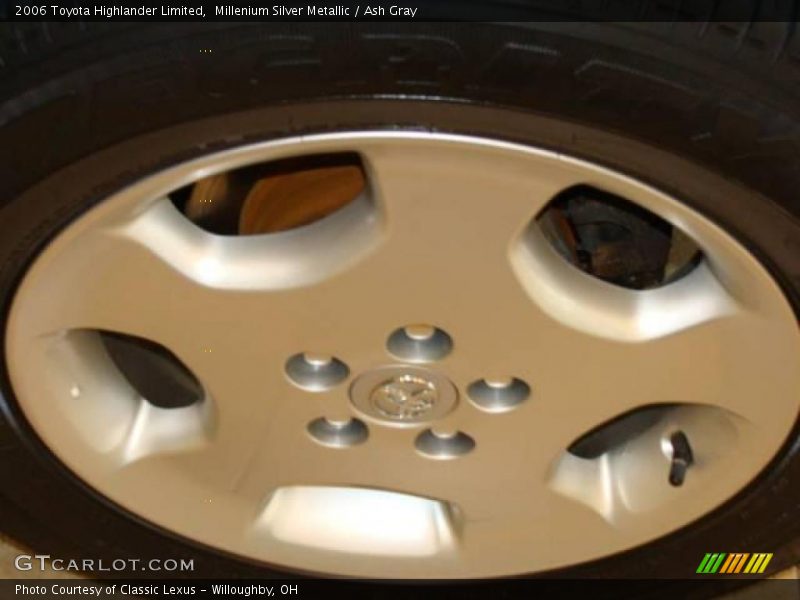 Millenium Silver Metallic / Ash Gray 2006 Toyota Highlander Limited