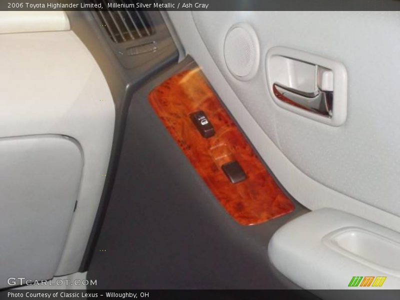 Millenium Silver Metallic / Ash Gray 2006 Toyota Highlander Limited