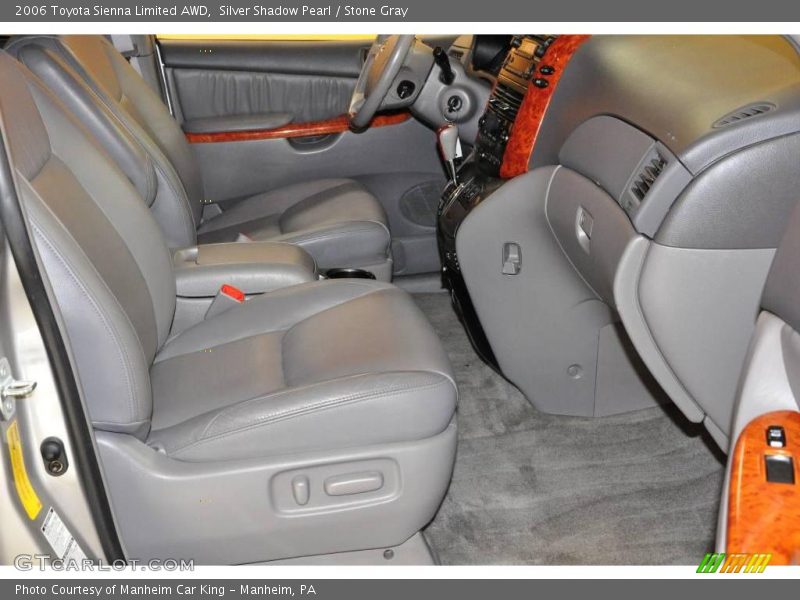 Silver Shadow Pearl / Stone Gray 2006 Toyota Sienna Limited AWD