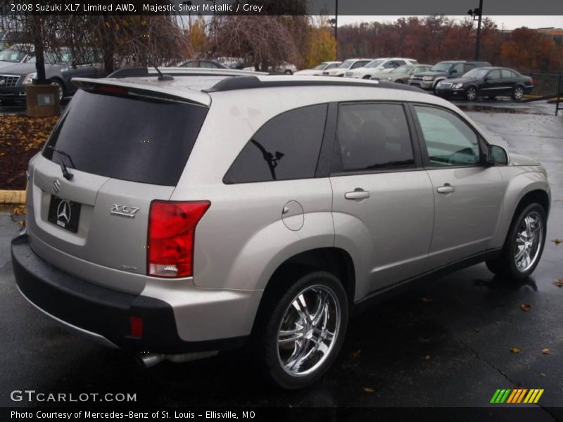 Majestic Silver Metallic / Grey 2008 Suzuki XL7 Limited AWD