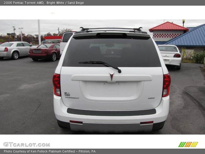 Bright White / Sand Beige 2006 Pontiac Torrent AWD