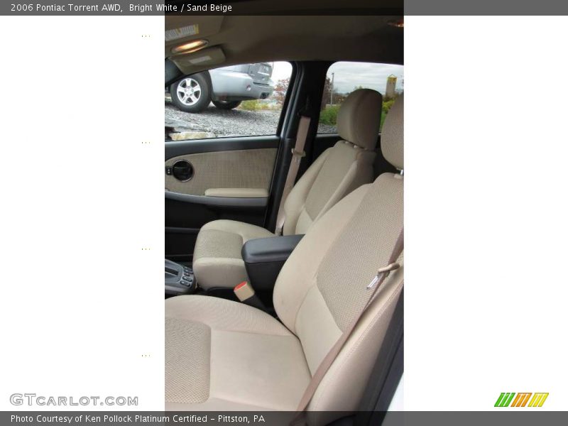 Bright White / Sand Beige 2006 Pontiac Torrent AWD
