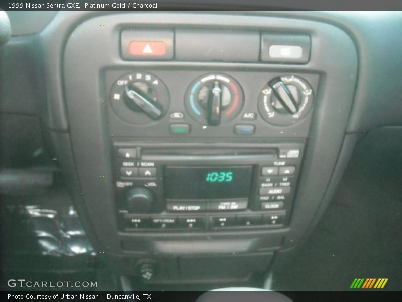 Platinum Gold / Charcoal 1999 Nissan Sentra GXE