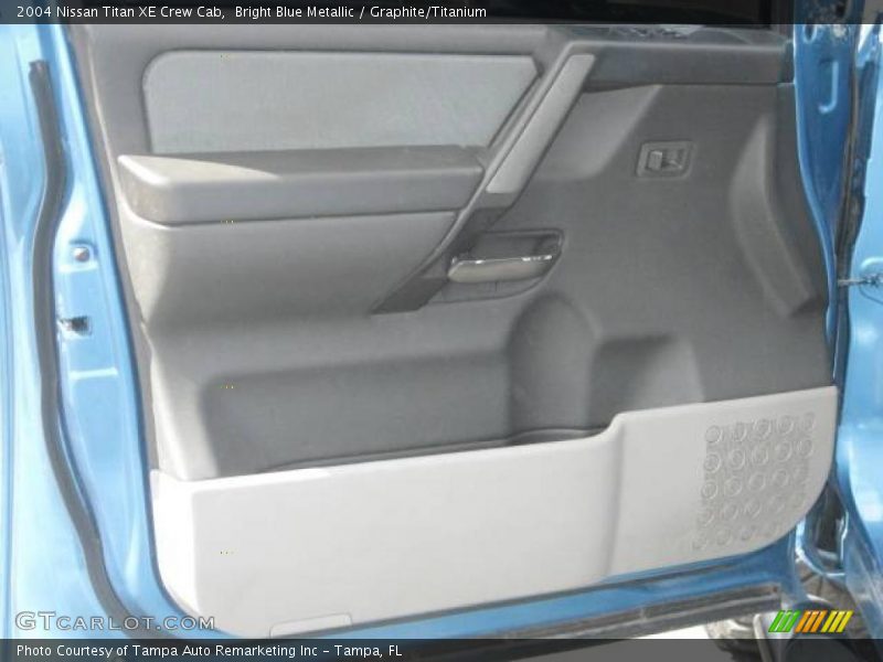 Bright Blue Metallic / Graphite/Titanium 2004 Nissan Titan XE Crew Cab