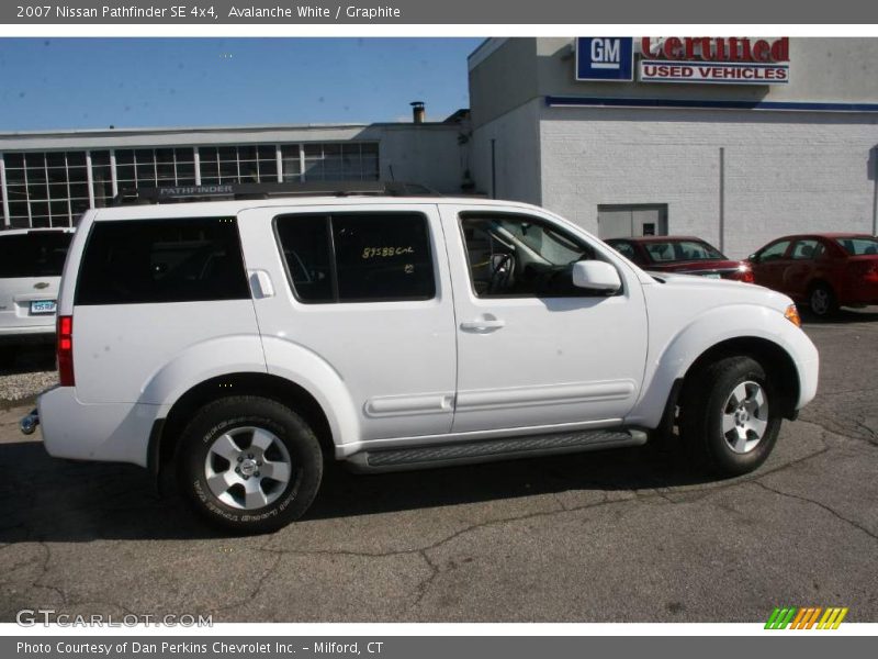 Avalanche White / Graphite 2007 Nissan Pathfinder SE 4x4