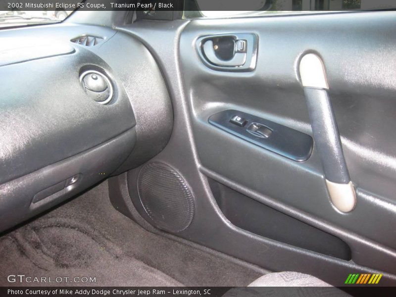 Titanium Pearl / Black 2002 Mitsubishi Eclipse RS Coupe