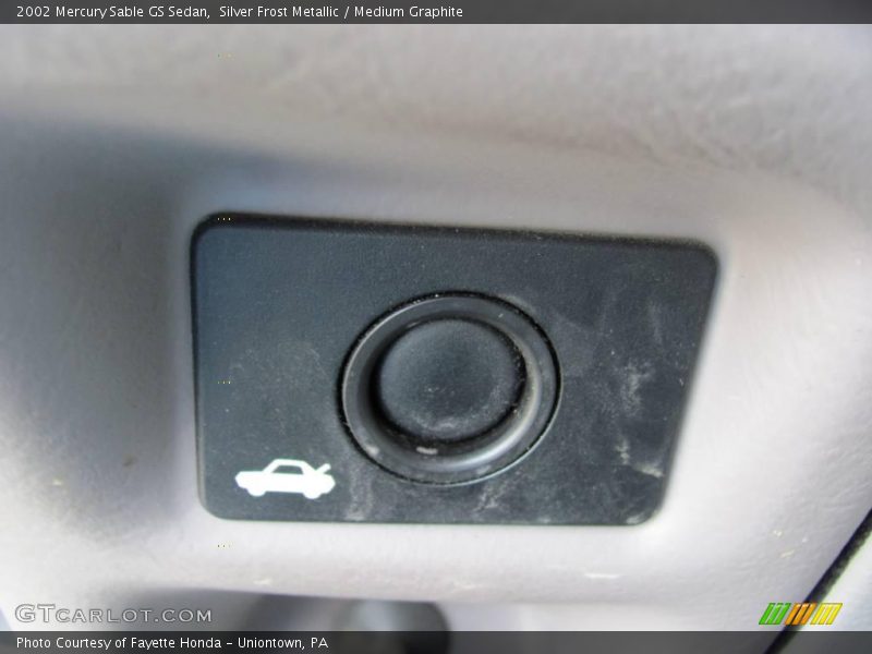 Silver Frost Metallic / Medium Graphite 2002 Mercury Sable GS Sedan