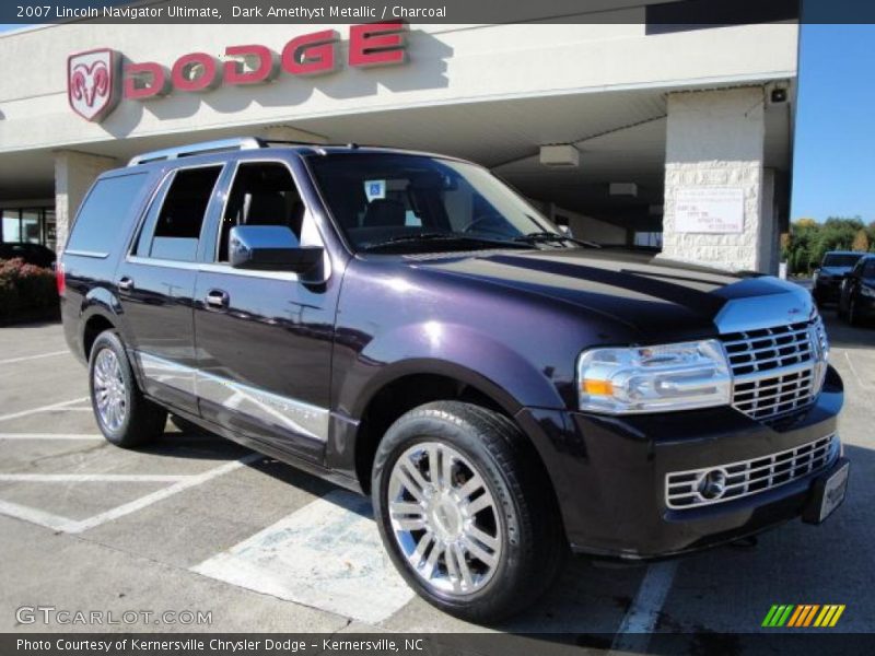 Dark Amethyst Metallic / Charcoal 2007 Lincoln Navigator Ultimate