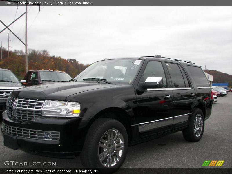 Black / Charcoal Black 2009 Lincoln Navigator 4x4
