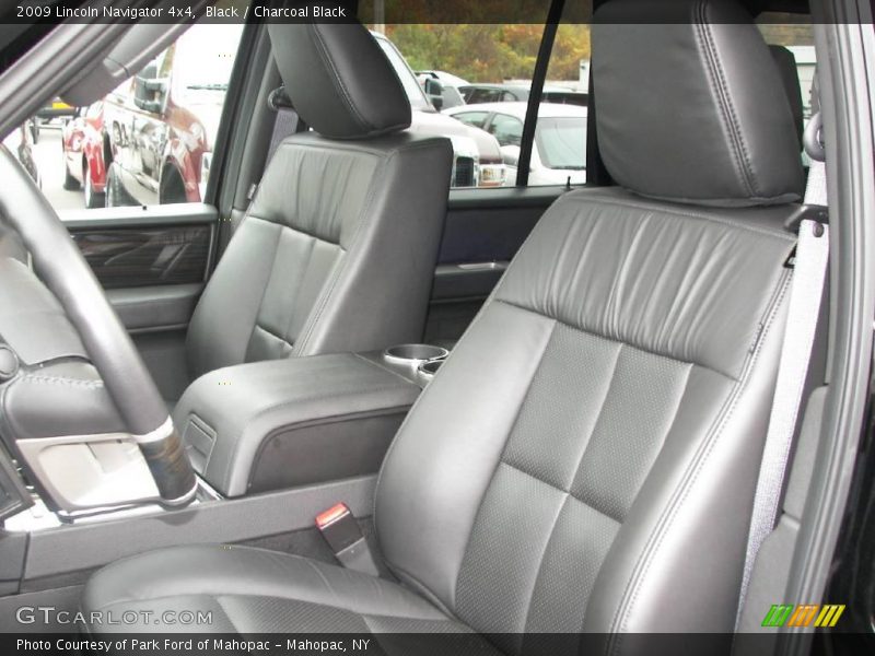 Black / Charcoal Black 2009 Lincoln Navigator 4x4