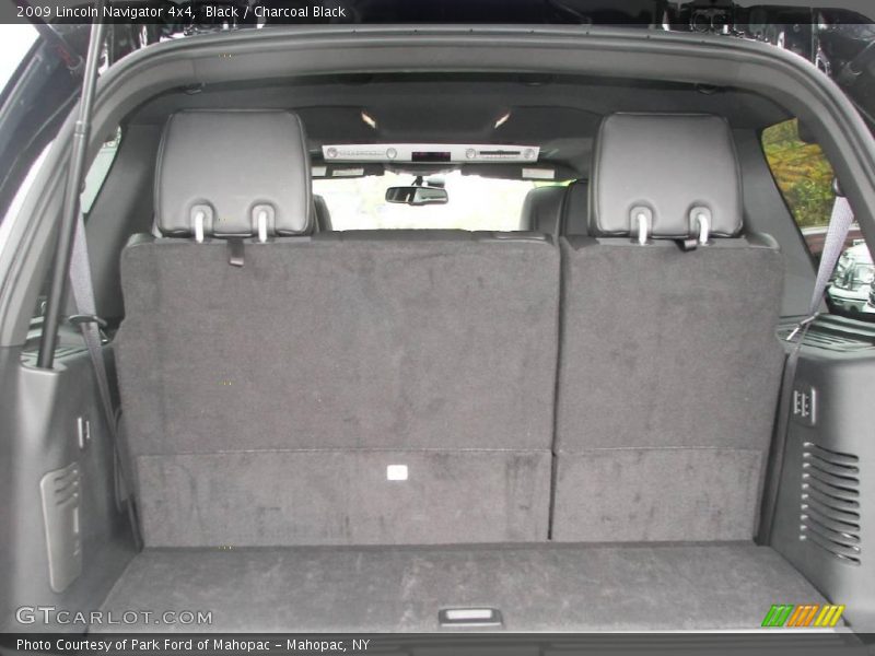 Black / Charcoal Black 2009 Lincoln Navigator 4x4