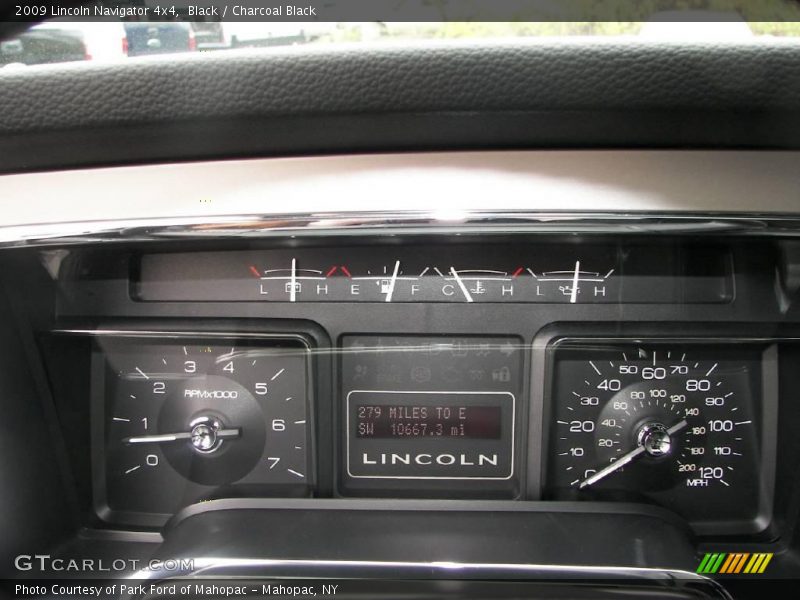 Black / Charcoal Black 2009 Lincoln Navigator 4x4