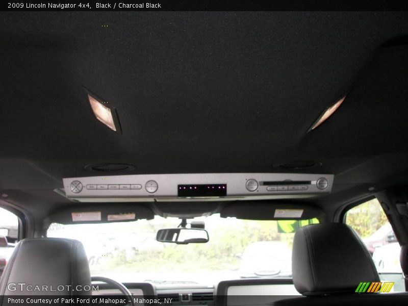 Black / Charcoal Black 2009 Lincoln Navigator 4x4