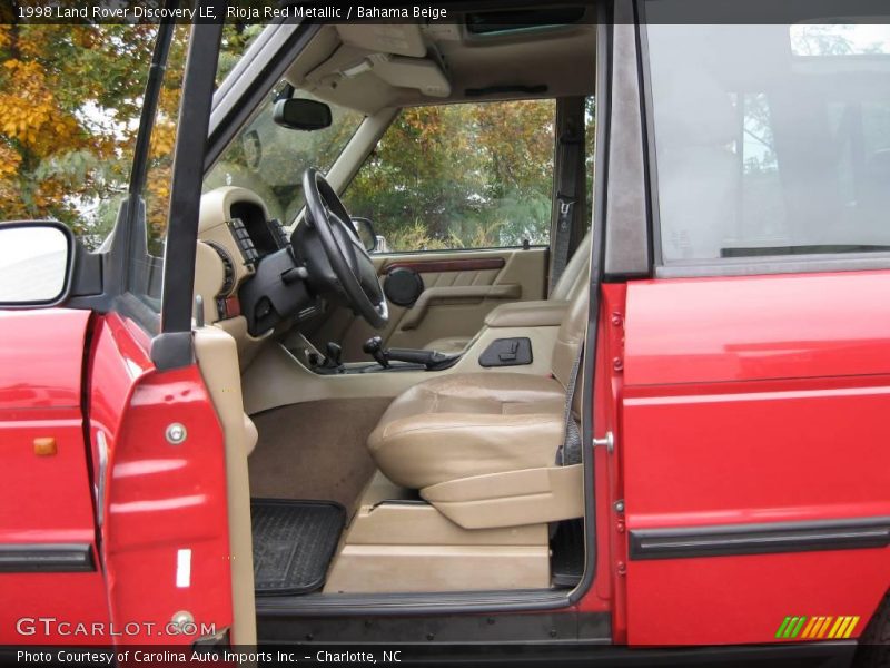 Rioja Red Metallic / Bahama Beige 1998 Land Rover Discovery LE