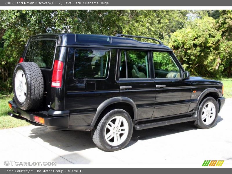 Java Black / Bahama Beige 2002 Land Rover Discovery II SE7