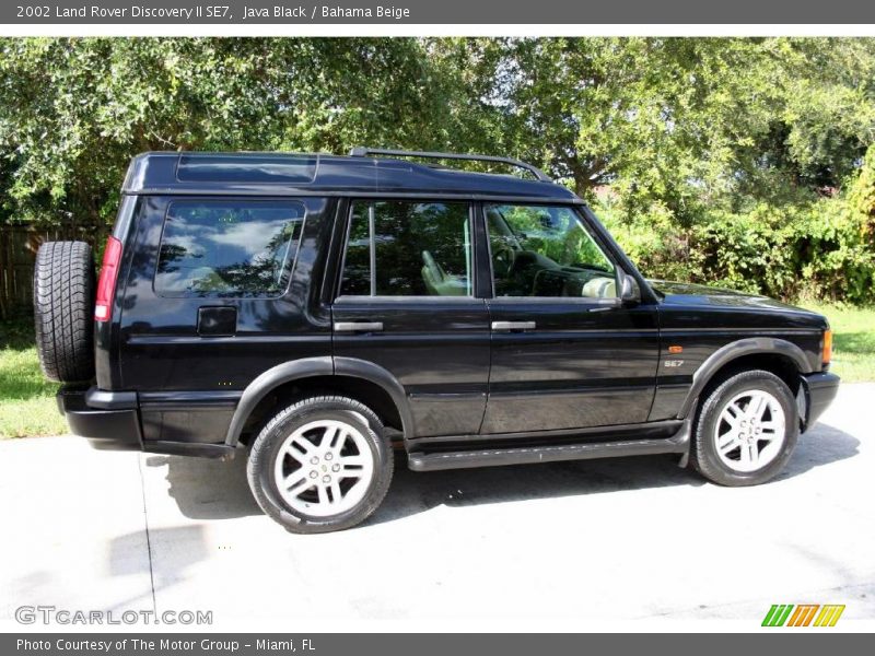 Java Black / Bahama Beige 2002 Land Rover Discovery II SE7