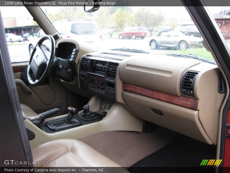 Rioja Red Metallic / Bahama Beige 1998 Land Rover Discovery LE