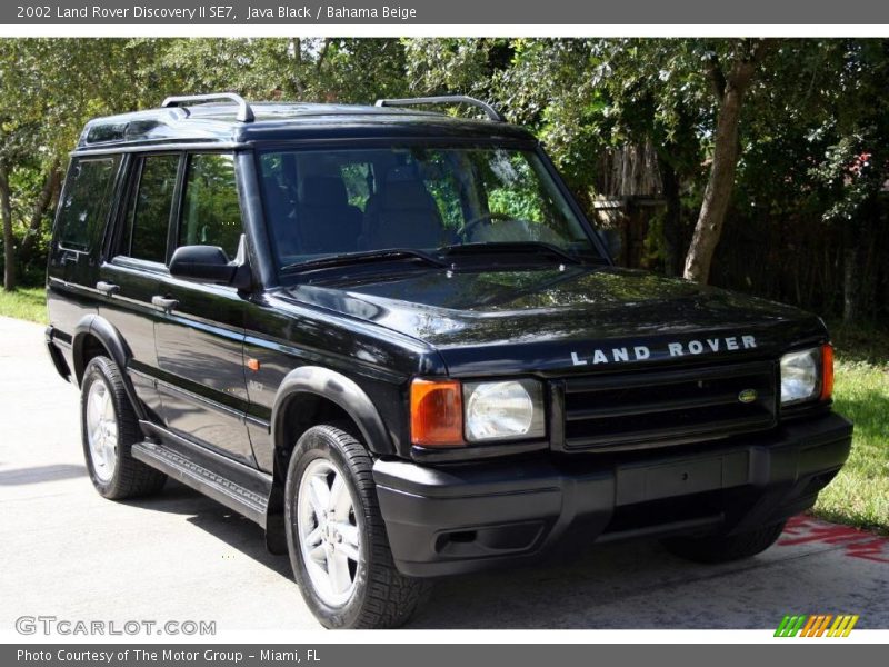 Java Black / Bahama Beige 2002 Land Rover Discovery II SE7