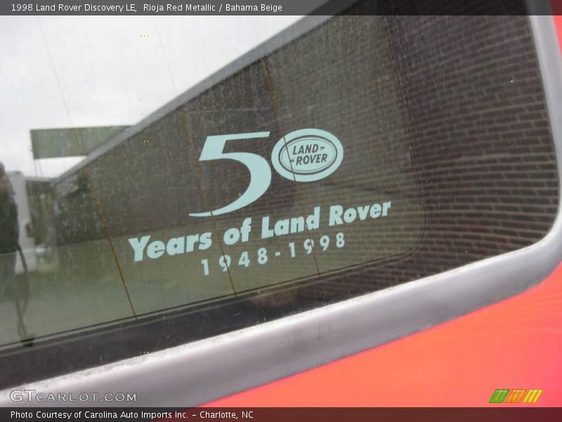 Rioja Red Metallic / Bahama Beige 1998 Land Rover Discovery LE