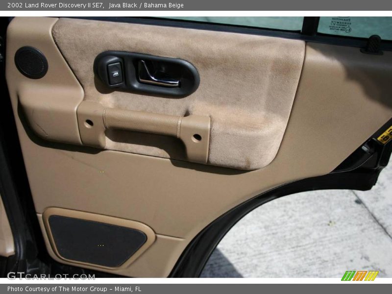 Java Black / Bahama Beige 2002 Land Rover Discovery II SE7