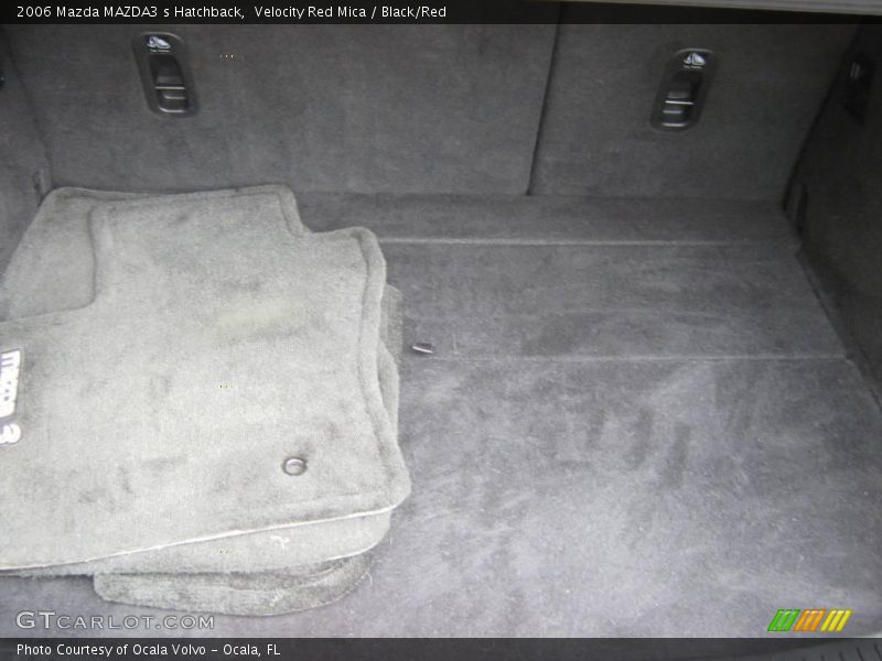 Velocity Red Mica / Black/Red 2006 Mazda MAZDA3 s Hatchback