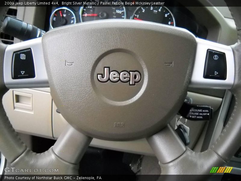 Bright Silver Metallic / Pastel Pebble Beige Mckinley Leather 2009 Jeep Liberty Limited 4x4