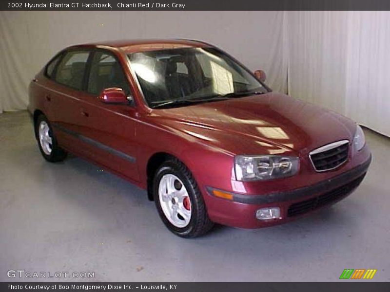 Chianti Red / Dark Gray 2002 Hyundai Elantra GT Hatchback