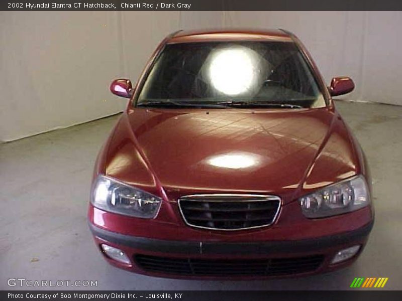 Chianti Red / Dark Gray 2002 Hyundai Elantra GT Hatchback