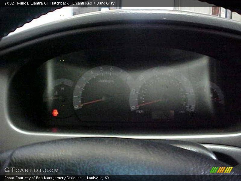 Chianti Red / Dark Gray 2002 Hyundai Elantra GT Hatchback