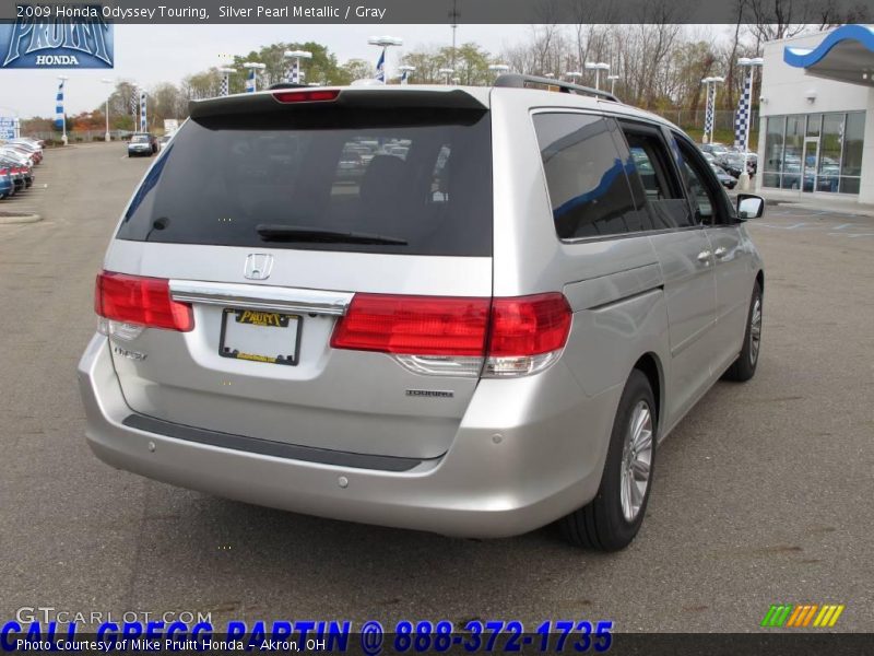 Silver Pearl Metallic / Gray 2009 Honda Odyssey Touring