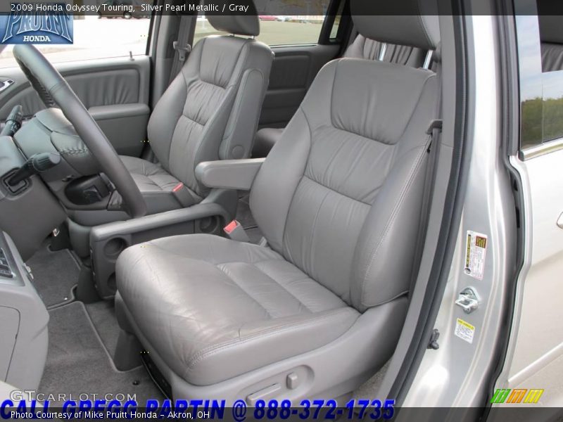 Silver Pearl Metallic / Gray 2009 Honda Odyssey Touring