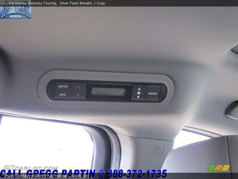 Silver Pearl Metallic / Gray 2009 Honda Odyssey Touring