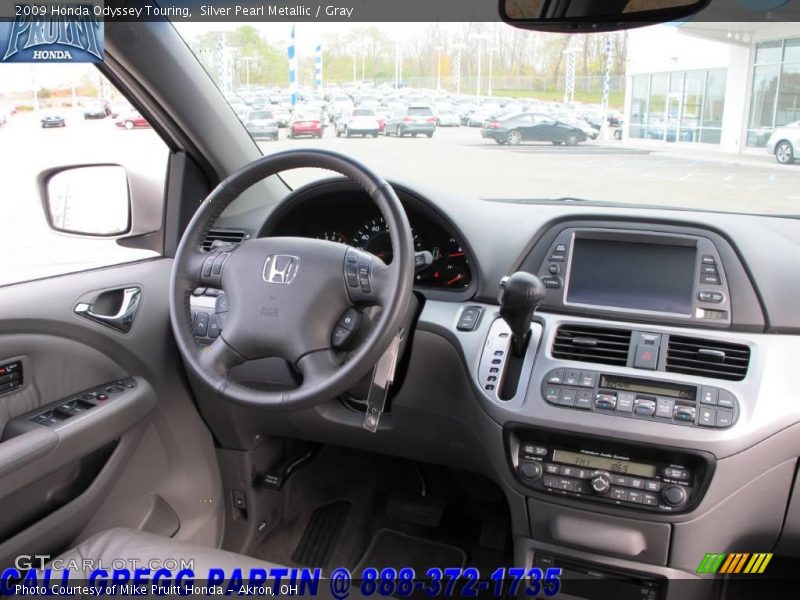 Silver Pearl Metallic / Gray 2009 Honda Odyssey Touring