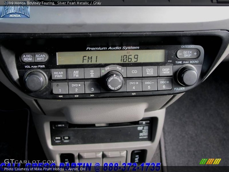Silver Pearl Metallic / Gray 2009 Honda Odyssey Touring