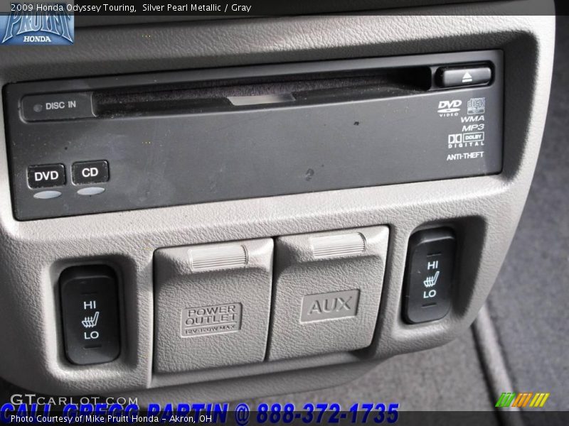 Silver Pearl Metallic / Gray 2009 Honda Odyssey Touring