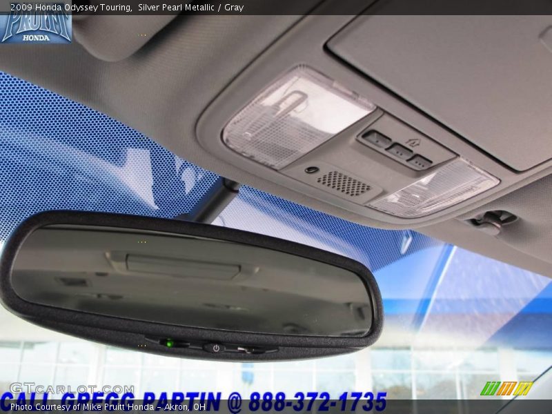 Silver Pearl Metallic / Gray 2009 Honda Odyssey Touring