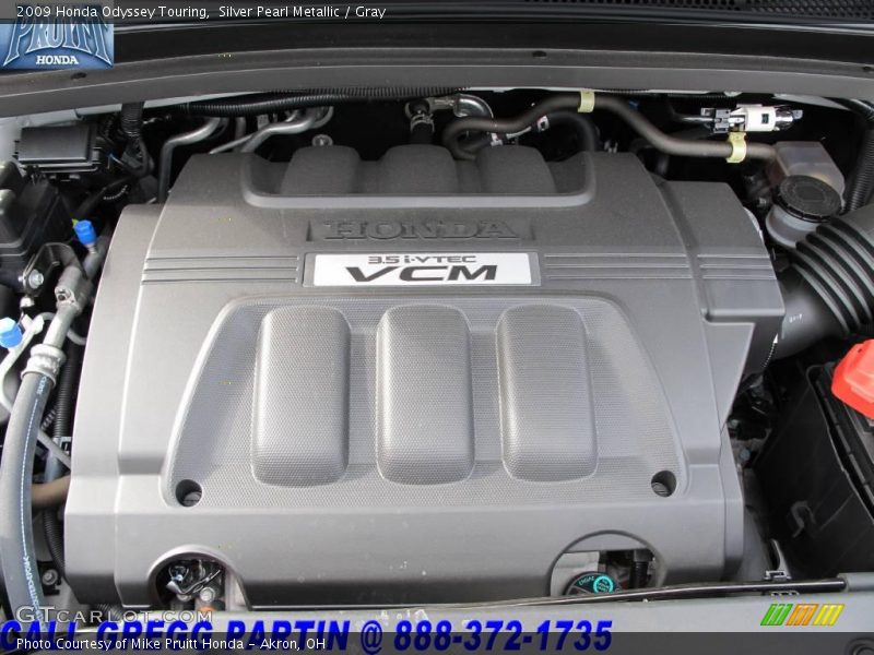 Silver Pearl Metallic / Gray 2009 Honda Odyssey Touring