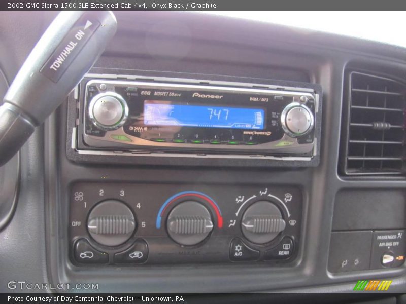 Onyx Black / Graphite 2002 GMC Sierra 1500 SLE Extended Cab 4x4