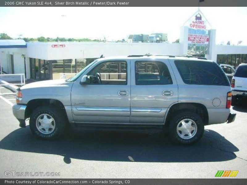 Silver Birch Metallic / Pewter/Dark Pewter 2006 GMC Yukon SLE 4x4