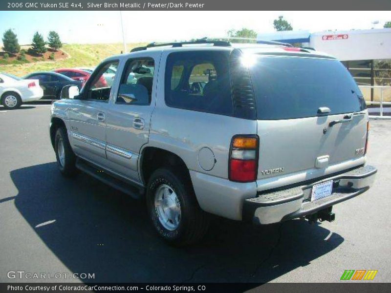 Silver Birch Metallic / Pewter/Dark Pewter 2006 GMC Yukon SLE 4x4