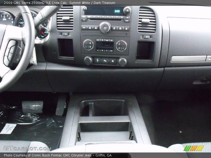Summit White / Dark Titanium 2009 GMC Sierra 2500HD SLE Crew Cab