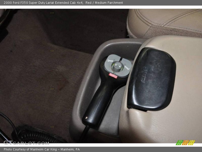 Red / Medium Parchment 2000 Ford F350 Super Duty Lariat Extended Cab 4x4