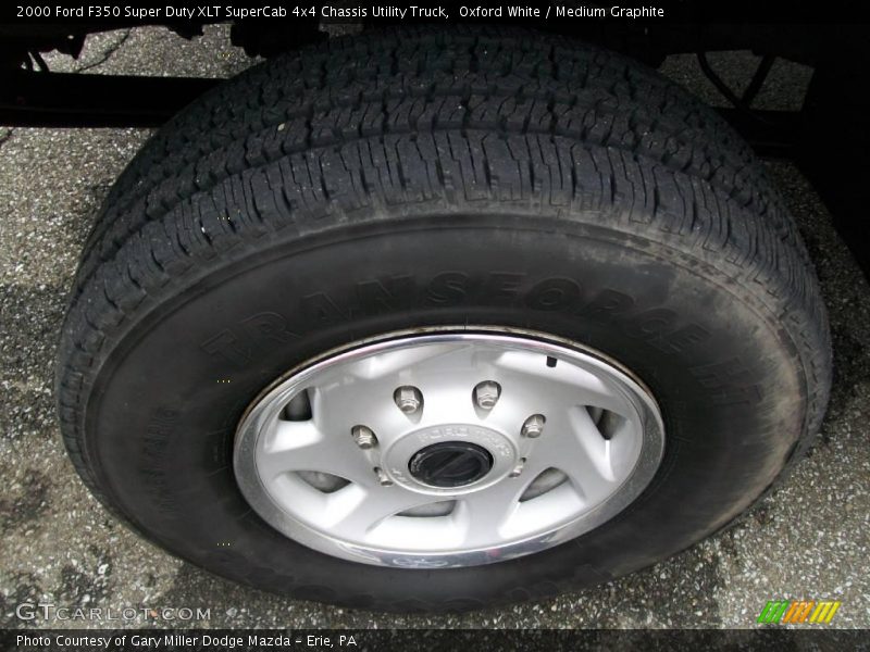 Oxford White / Medium Graphite 2000 Ford F350 Super Duty XLT SuperCab 4x4 Chassis Utility Truck