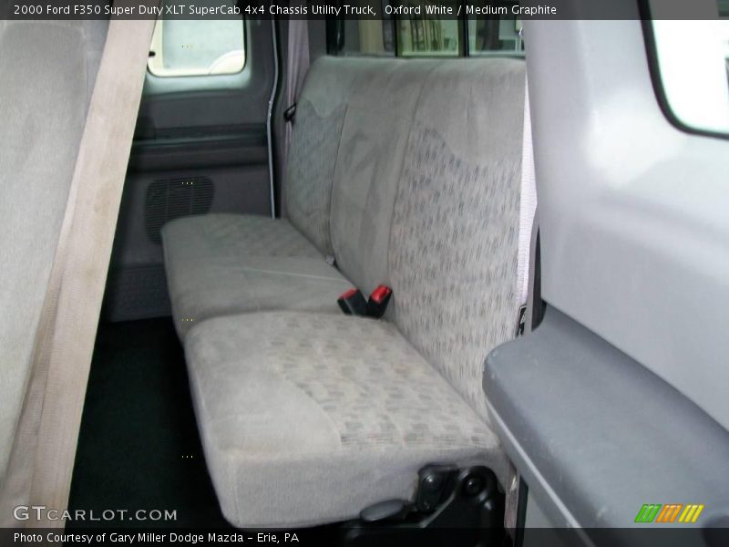 Oxford White / Medium Graphite 2000 Ford F350 Super Duty XLT SuperCab 4x4 Chassis Utility Truck